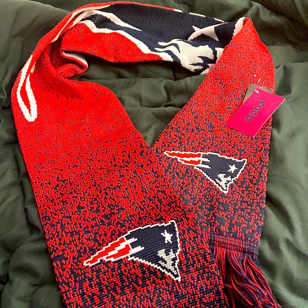 NWT New England Patriots scarf